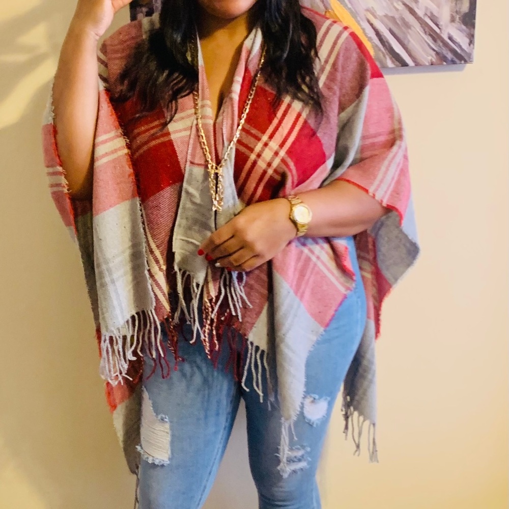 Pre -Washed Plaid Poncho